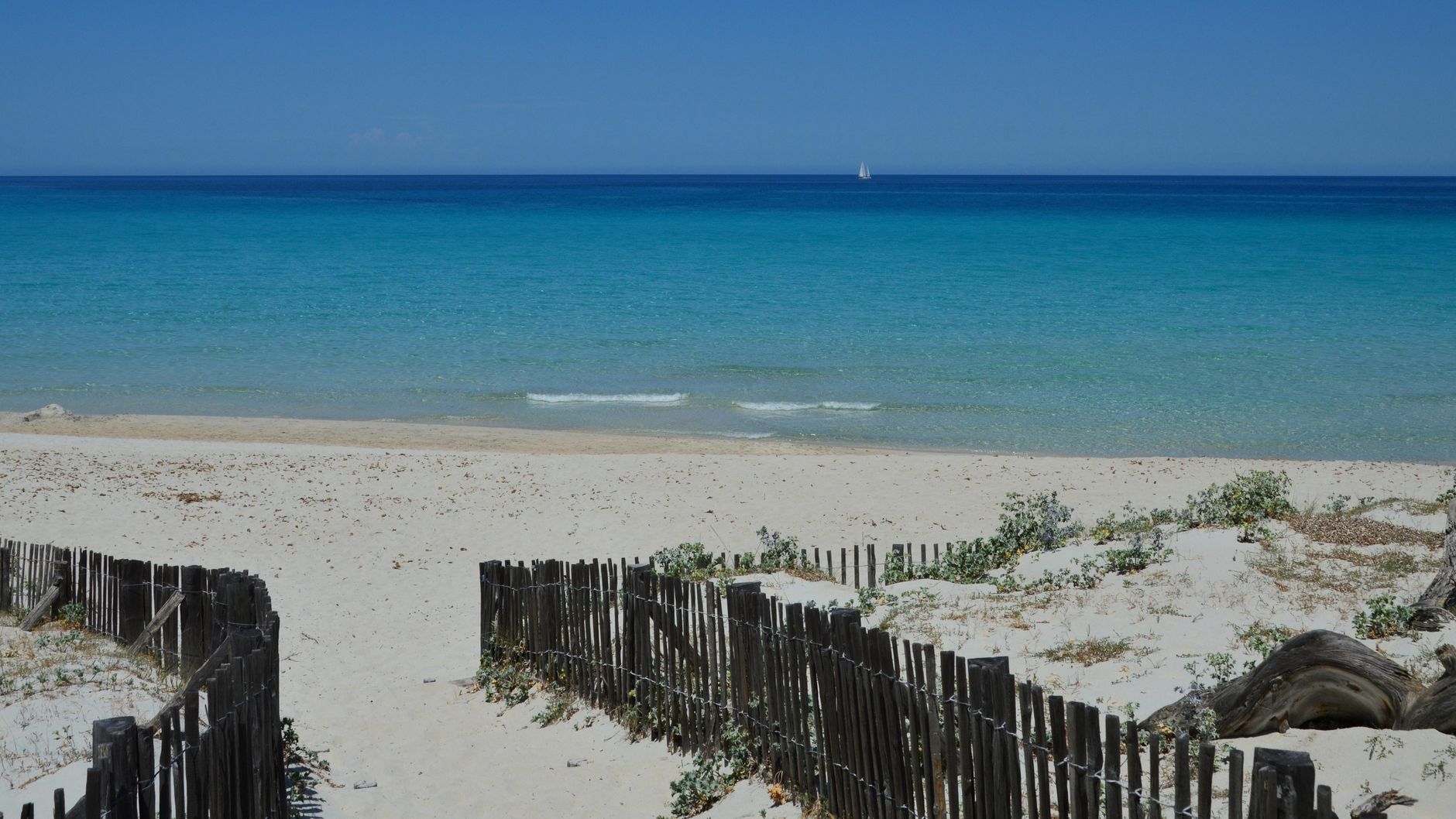 Spiagge a Brindisi: guida alla costa adriatica