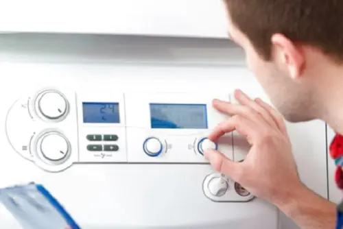 Revisione caldaia e bollino blu: il modo migliore per assicurarsi la propria salute e quella della caldaia