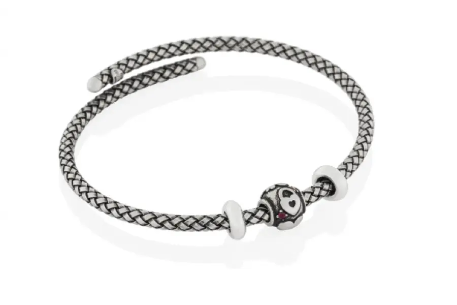 Gioielli artigianali classici e moderni ma soprattutto di tendenza