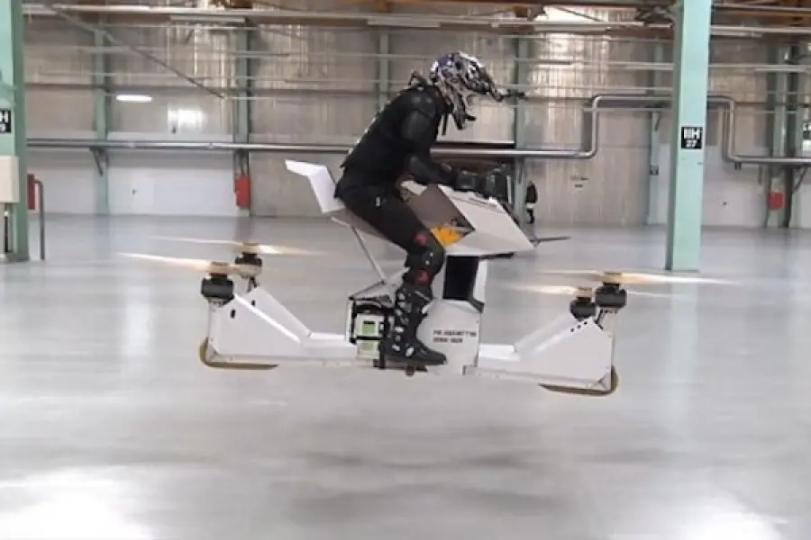 Moto volante, dalla Russia arriva il modello del futuro