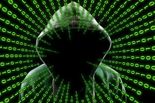 Attacco hacker a Facebook, dati utenti già in vendita sul dark web