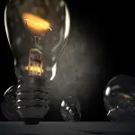 Lampadine alogene addio, vendita solo fino ad esaurimento scorte