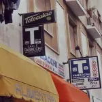 Banca5 Intesa Sanpaolo, prelievo contanti comodo comodo in tabaccheria