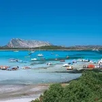 Viaggio in Sardegna, la convenienza di comprare biglietti online