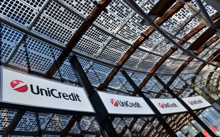 Banca Unicredit: Un contributo al lavoro giovanile di valenza sociale