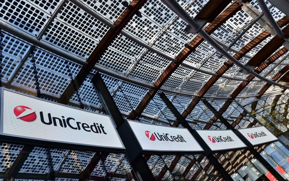 Banca Unicredit: Un contributo al lavoro giovanile di valenza sociale