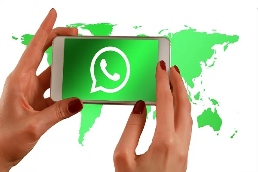 Come installare WhatsApp: messaggi e chiamate veloci anche per il business