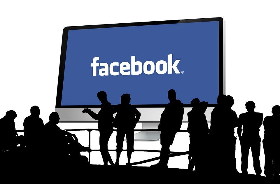 Bot Facebook: ecco cosa sono e come scambiano messaggi